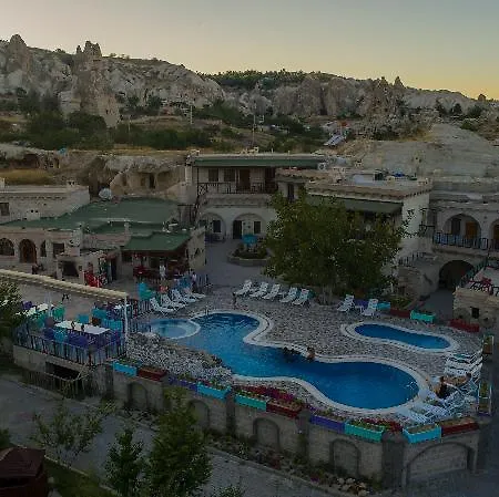 Cave Ξενοδοχείο 4*