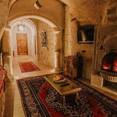 Cave Hotell 4*