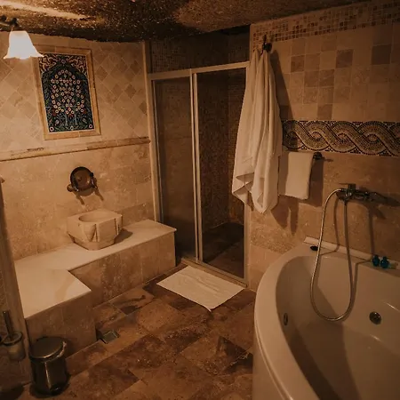 Cave Hotell